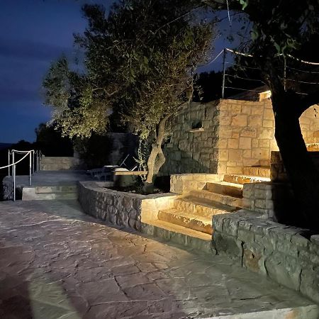Holiday Home Tranquility ヴェラ・ルカ エクステリア 写真